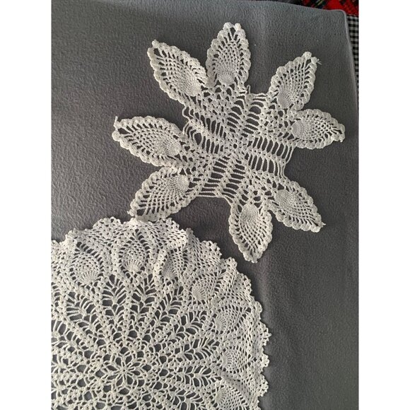 Vintage Handcrafted Lace Doilies Set Of 2 Decorative Table Accents - Picture 9 of 13